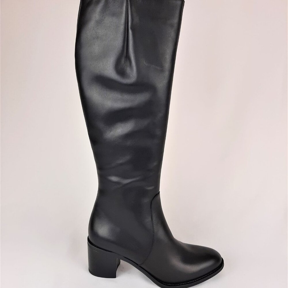 Black Leather Platform Zip Boots